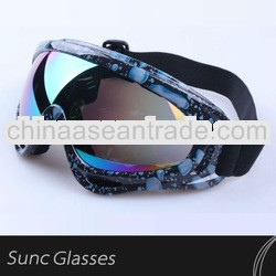 Easy fit strap adjustment system TPU frame ski snow goggles With UV400 Protection
