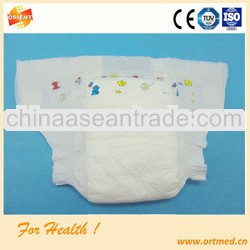 2013 newly designed disposable comfortable cartoon printed cute diapers