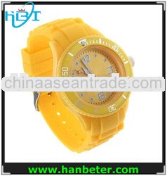 Quartz sport watch silicone custom logo is welcome