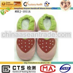 strawberry design sheepskin baby walking shoes