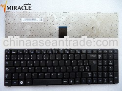 Hot sale laptop keyboard for SAMSUNG R580 RV508 R528 black with frame SP version