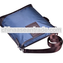 Men's Genuine Leather Fashion Messenger Bag