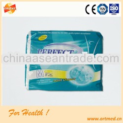 2013 newly designed disposable incontinence printed adult diaper