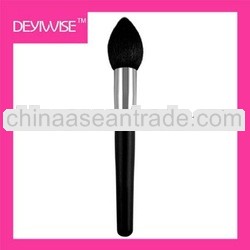 The tulip cut shape makeup cheek brush