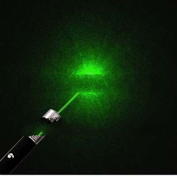 1 pcs 5mW Green Laser Pointer Pen Powerful Beam Light Lamp Presentation 532nm Free Shipping