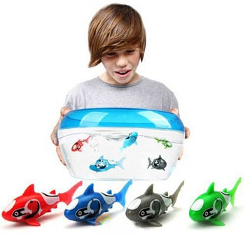 5pcs/lot Novel Robo Electric Toy Pet Fish With Aquatic for Kid Children Best Gifts Fish Electronic S