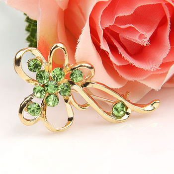 Min order is $10 Fashion Flower Alloy Rhinestone Women Wedding Crystal Brooches Free Shipping