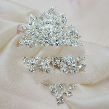 free shipping 1 piece Floral Rhinestone crystal Elegant Brooch pin for wedding and gift, item no.: B