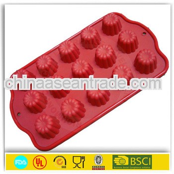 15 cup flowers shape silicone muffin mould