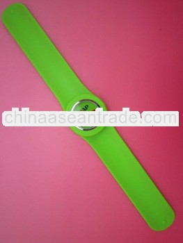 2012 personalized fashion silicone slap watch lower price