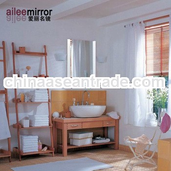 2013Fashional designed elegant rectangle wall mirror