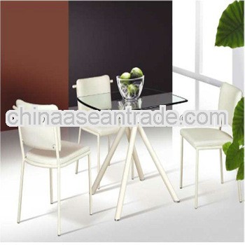 2013 Clear Round Glass Dining Table with Chrome or Painted Legs