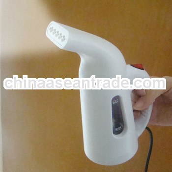 2013 New Design Handheld Steam Iron