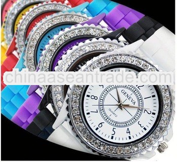 2013 classical top hot selling hot sale geneva wrist watch