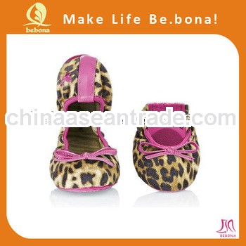 2013 most popular ladies fold up colorful outsole shoes