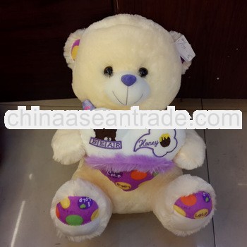 2013 new design holding heart plush teddy bear for baby