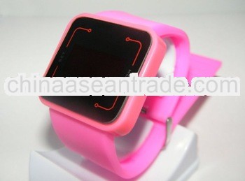 2013 new style hot sale silicone digital led watch 2012