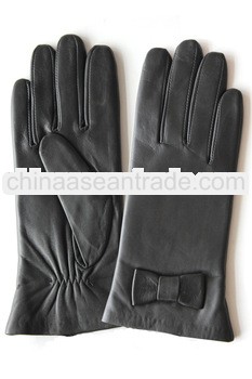 2014 Fashion warm genuine goatskin leather glove