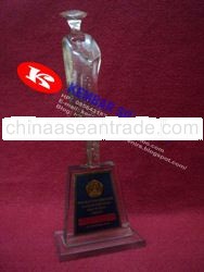 menjual patung wisuda fiber griter menarik, tempat meproduksi patung wisuda fiber resin griter, pemb