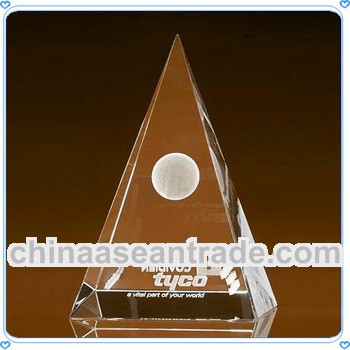 3D K9 Laser Crystal Pyramind For Office Decoration