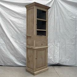 Distressed furniture cabinet