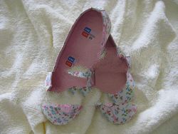 flowers ballet baby shoes