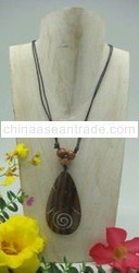 WOODEN NECKLACE