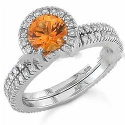 18Kt White Gold Mandarin Garnet Diamond Wedding Ring Set