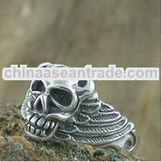 Evil Head Winged Skull Ring