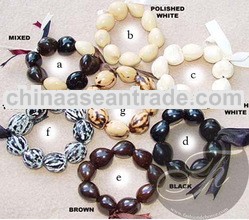 kukui nut leis Bracelets