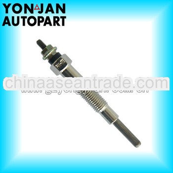 Auto Glow Plug MD050212 for Mitsubishi 4D56