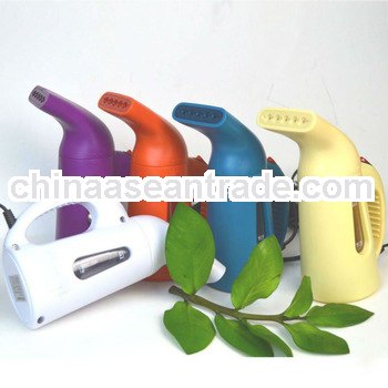 Beauty equipment mini steamer