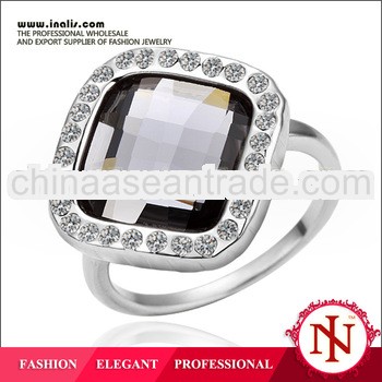 Black zircon wedding 18 carat gold diamond ring R073