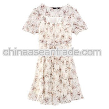 Charming Ruffled Floral Dress White/Pink