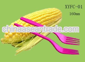 Colored biodegradable Disposible Heavy weight plastic forks:XYFC-01
