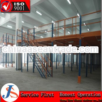 Durable roller racking systems for warehouse storage