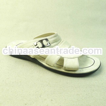 FASHION AND CONFORTABLE PU MEN SANDAL