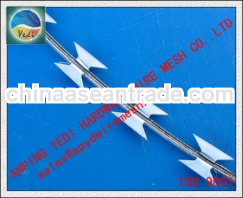 Factory!!!!!!!!!! Airport or military Razor Blades Barbed Wire mesh Fencing factory