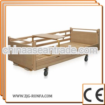 Factory Outlet!! 2013 hot sale 2 cranks wooden hospital bed