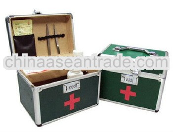 Fashion green square Aluminum High Quality First Aid Box