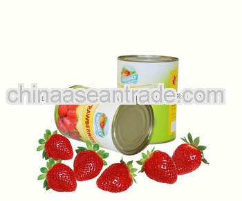 Fresh food canned strawberry fruit in syrup