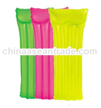 Giant cheap inflatable rafts and floats