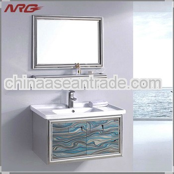 High gloss bathroom cabinet