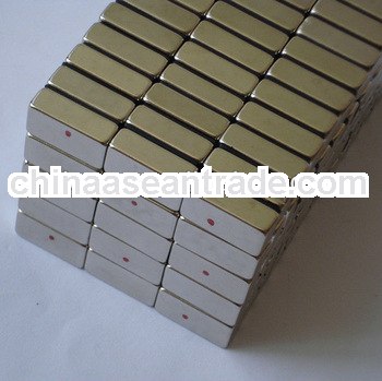 High performance block sintered neodymium magnet