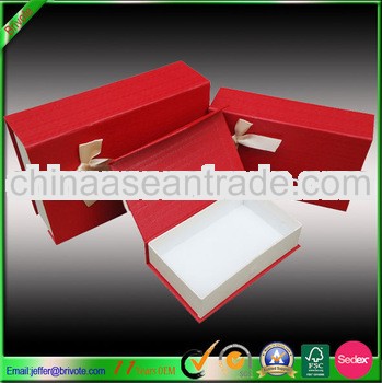 Magnetic decorative paper box for gift