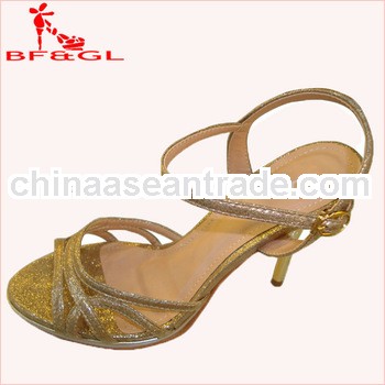 Metal Color Bling Bling with Kitten Heel Sandals For Ladies