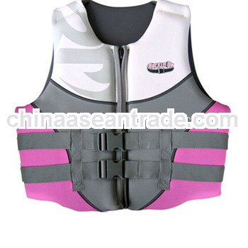 Multifunctional neoprene life jacket