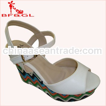 Nice Heel Wholesale New Model Women Sandals