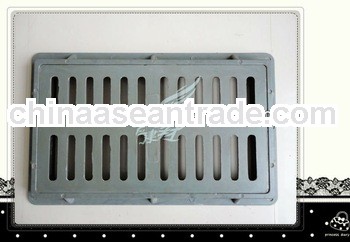 Plastic drainage grates