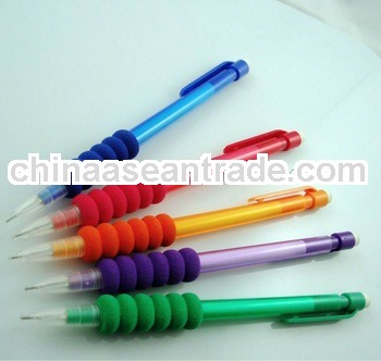 Plastic mechanical pencil